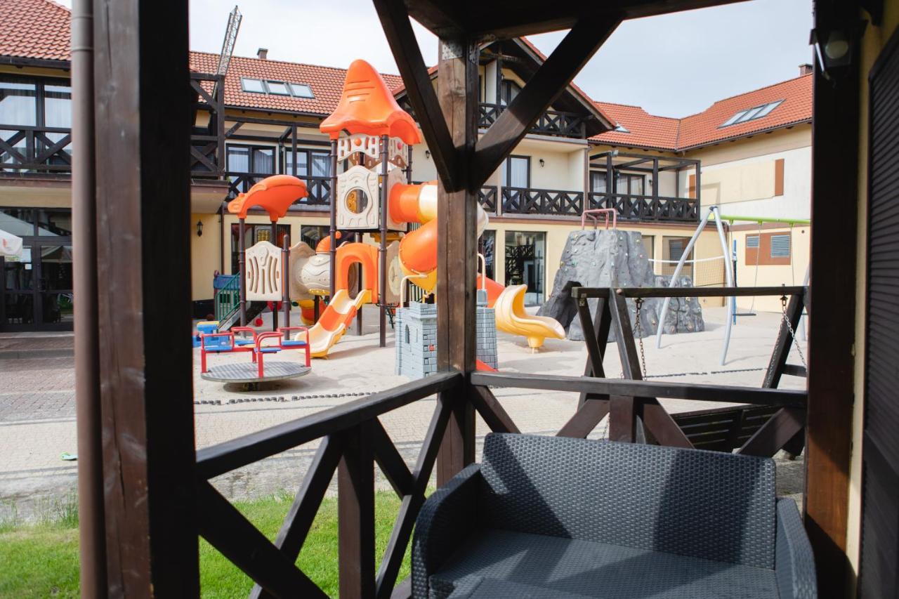 Arena Slonca Hotel Łeba Exterior foto